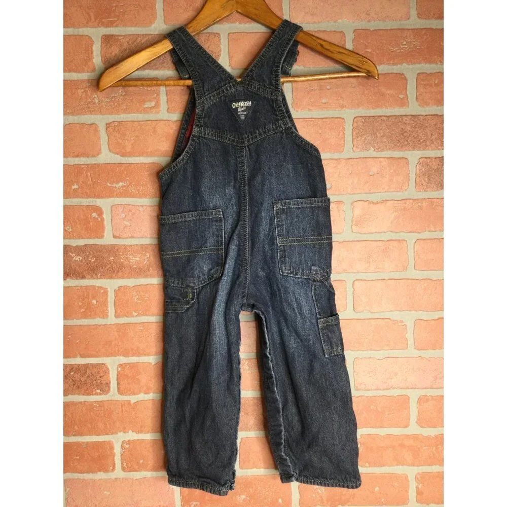 OshKosh Bgosh features 	•
